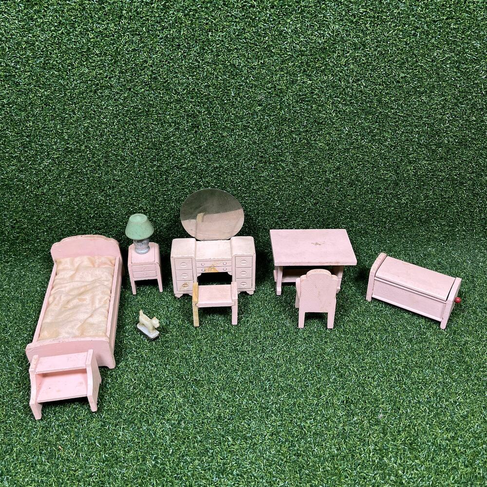 Vintage Strombecker Wooden Pink Dollhouse Bedroom Furniture Set